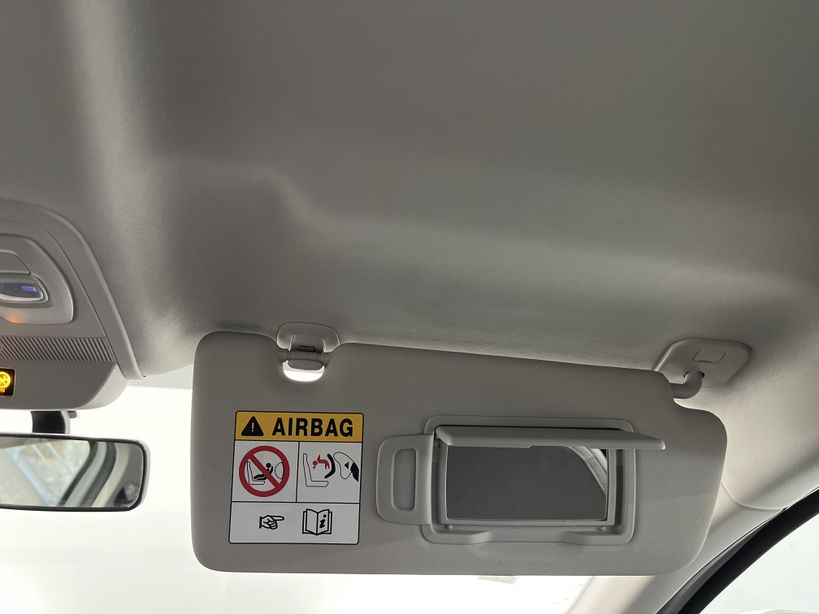 RENAULT MEGANE IV BERLINE 2021 - Photo n°24