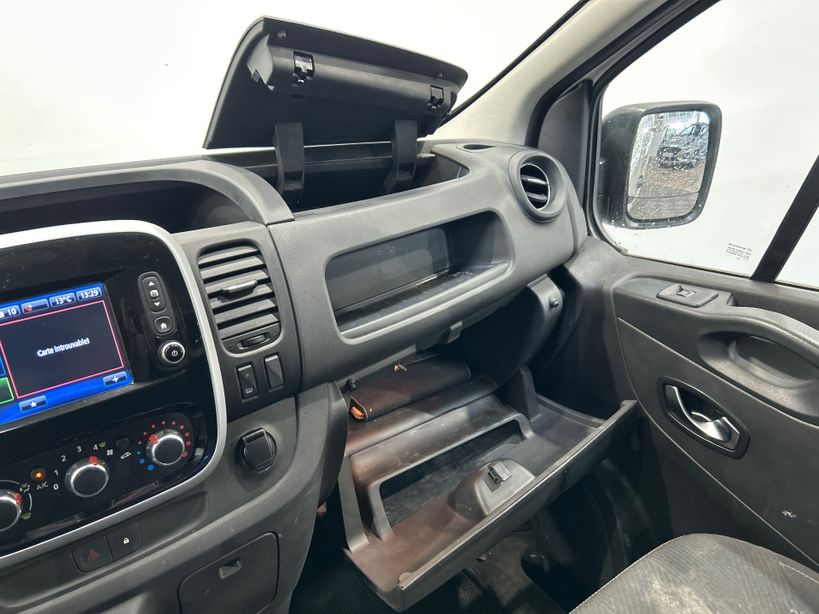 RENAULT TRAFIC FOURGON 2021 - Photo n°21