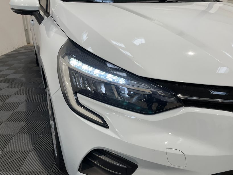 RENAULT CLIO V 2021 - Photo n°4