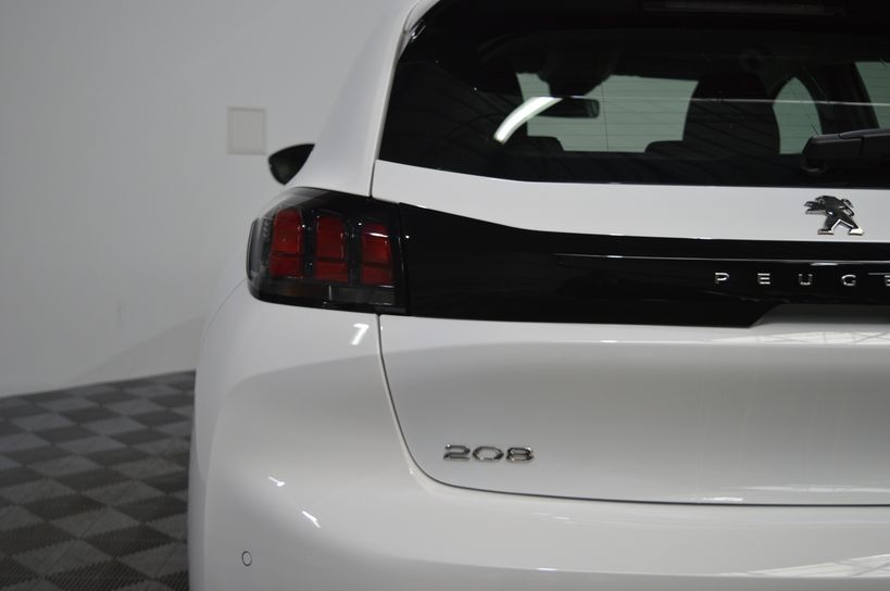 PEUGEOT 208 2022 - Photo n°7