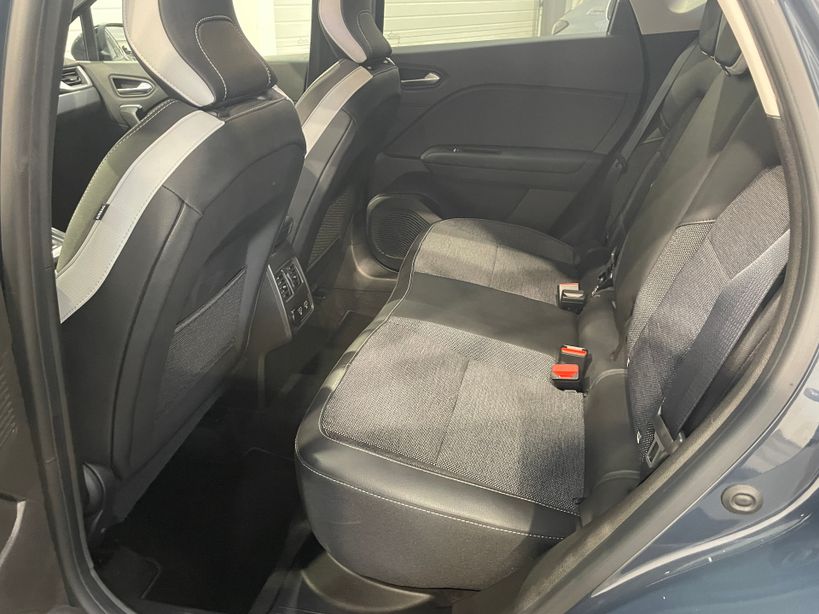RENAULT CAPTUR 2023 - Photo n°12