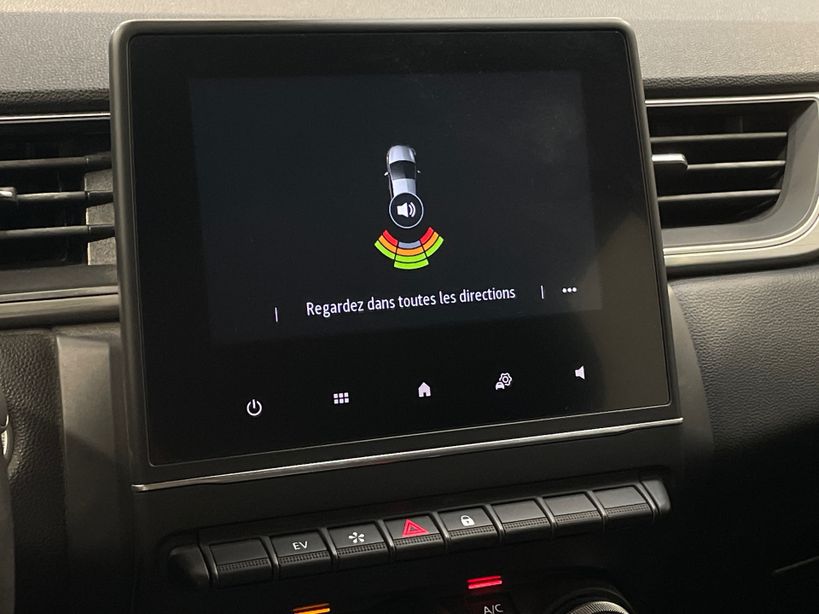 RENAULT CAPTUR 2021 - Photo n°13