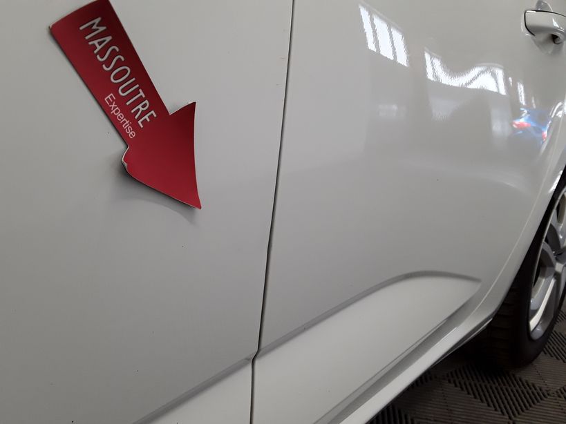 RENAULT MEGANE IV BERLINE BUSINESS 2019 - Photo n°4