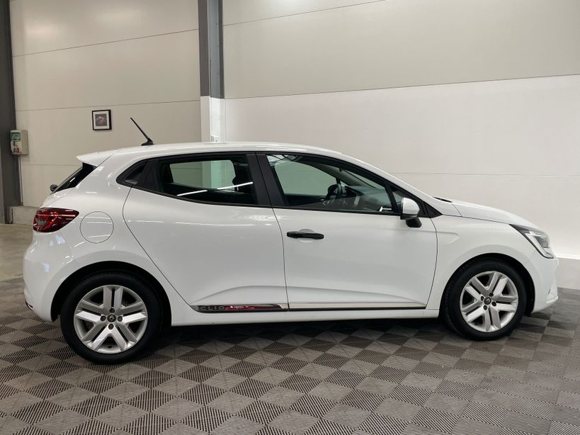 RENAULT CLIO V 2021 - Photo n°28