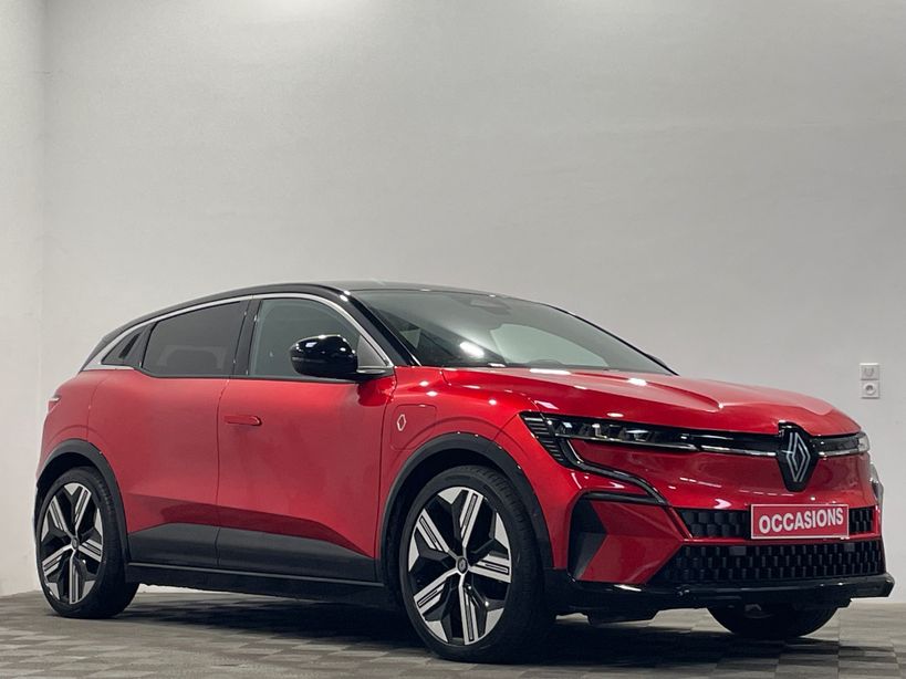 RENAULT MEGANE E TECH 2023 - Photo n°2