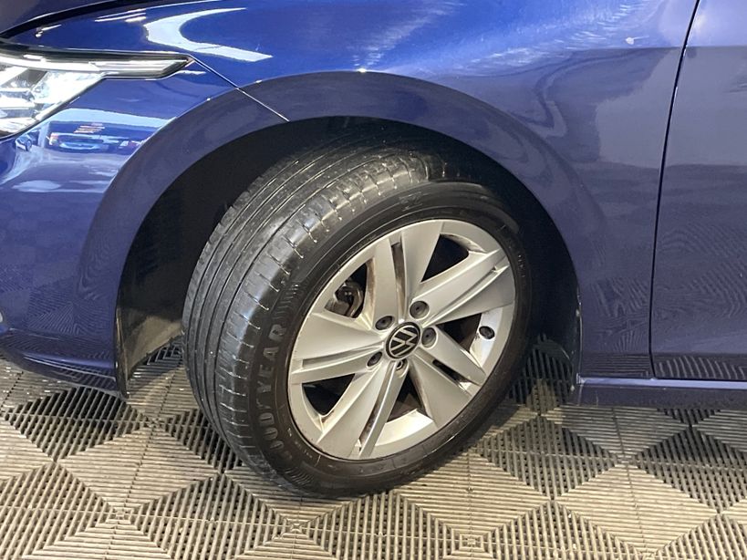 VOLKSWAGEN GOLF 2023 - Photo n°23