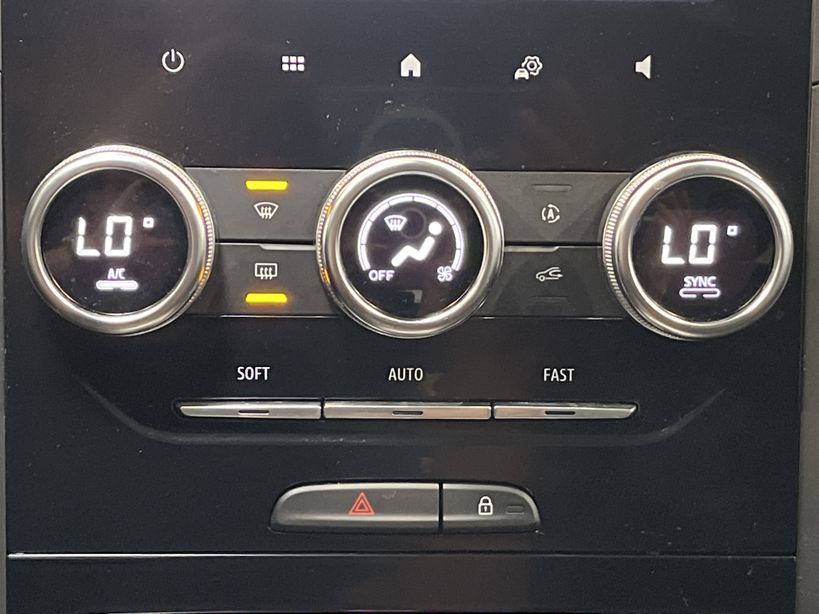 RENAULT MEGANE IV ESTATE 2020 - Photo n°16
