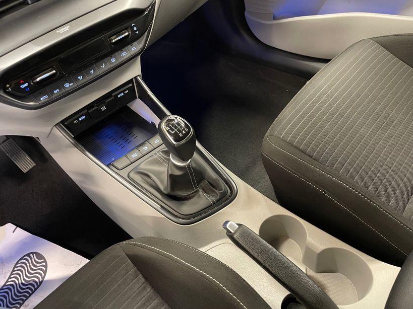 HYUNDAI i20 2022 - Photo n°23