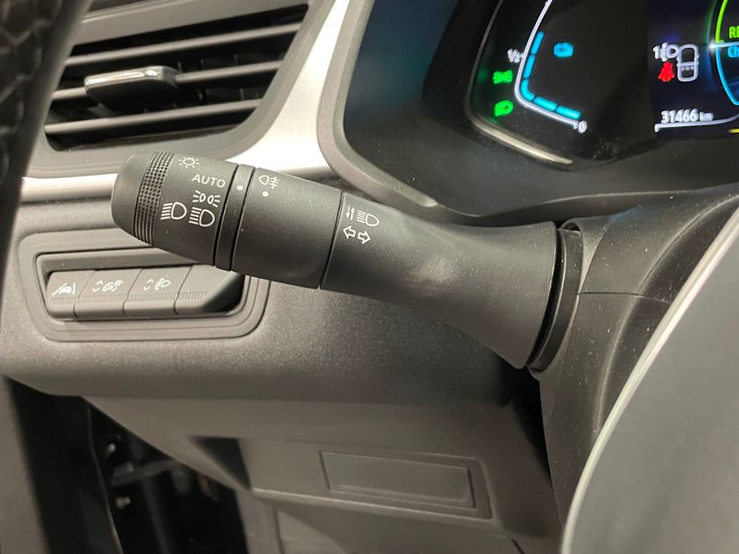 RENAULT CAPTUR 2023 - Photo n°18