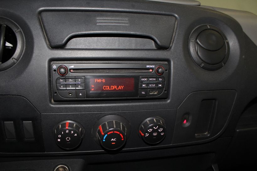 RENAULT MASTER FOURGON 2015 - Photo n°15