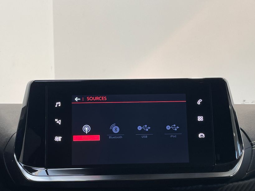 PEUGEOT 208 2023 - Photo n°17