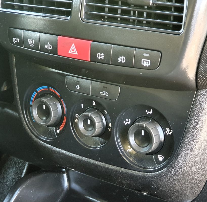 OPEL COMBO CARGO 2018 - Photo n°20