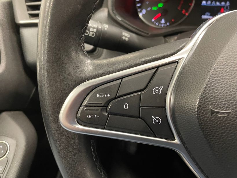 RENAULT CLIO V 2021 - Photo n°16