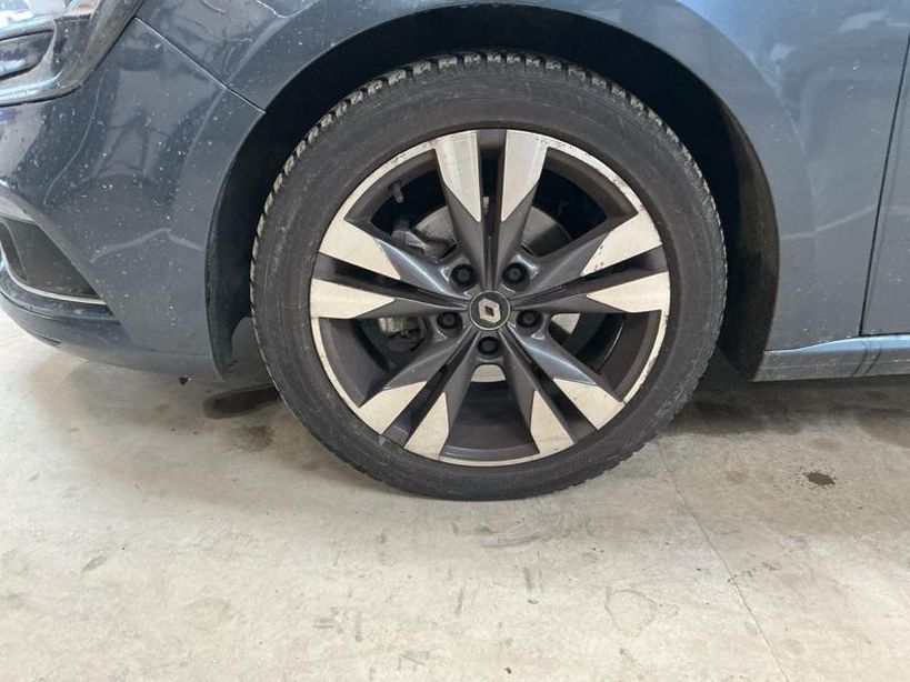 RENAULT MEGANE IV BERLINE 2020 - Photo n°4