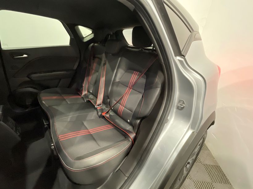 RENAULT CAPTUR 2023 - Photo n°10