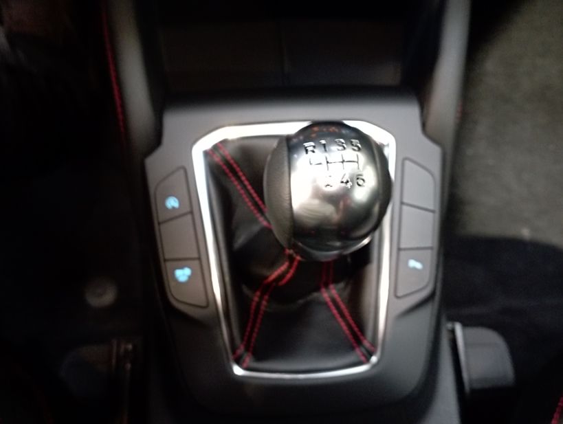 FORD KUGA 2022 - Photo n°27