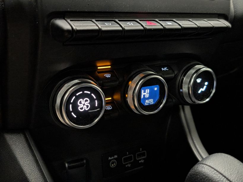 RENAULT CAPTUR 2023 - Photo n°16