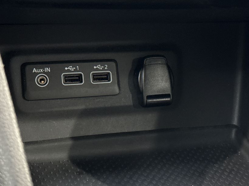 RENAULT MEGANE IV ESTATE 2022 - Photo n°19