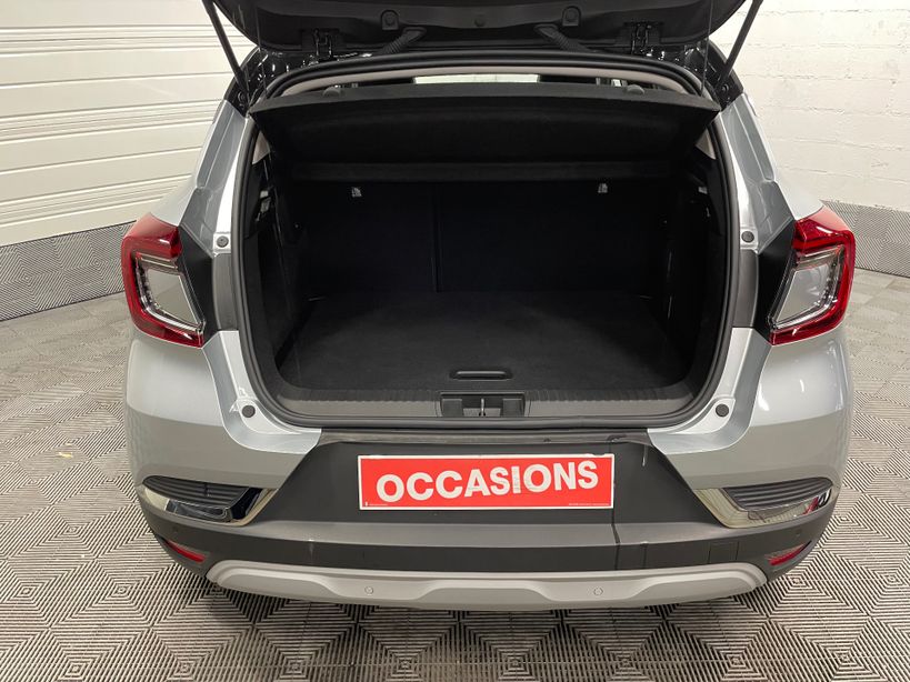 RENAULT CAPTUR 2023 - Photo n°9