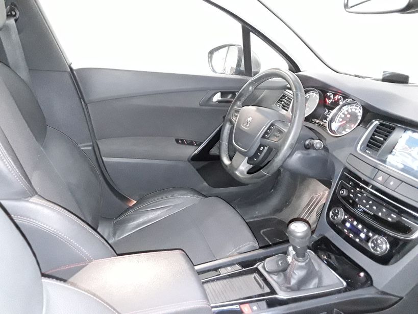 PEUGEOT 508 2015 - Photo n°8