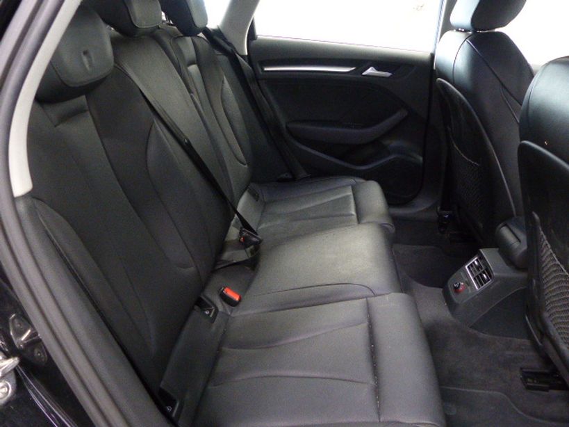 AUDI A3 SPORTBACK 2014 - Photo n°10