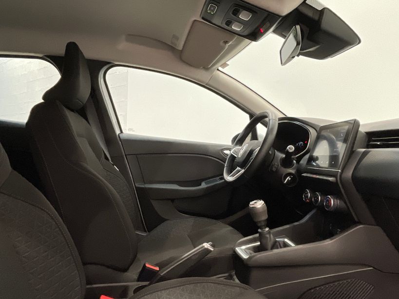 RENAULT CLIO V 2021 - Photo n°20
