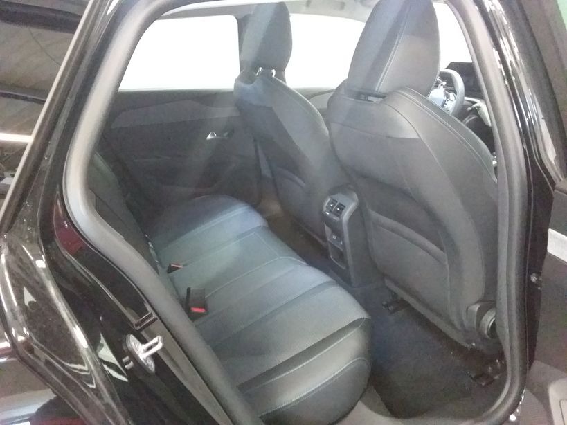 PEUGEOT 308 SW 2023 - Photo n°9