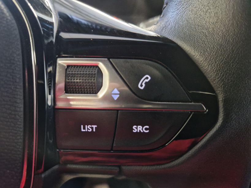 PEUGEOT 2008 2023 - Photo n°23