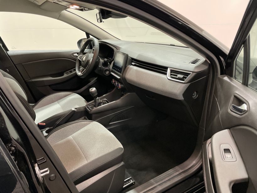 RENAULT CLIO V 2024 - Photo n°7