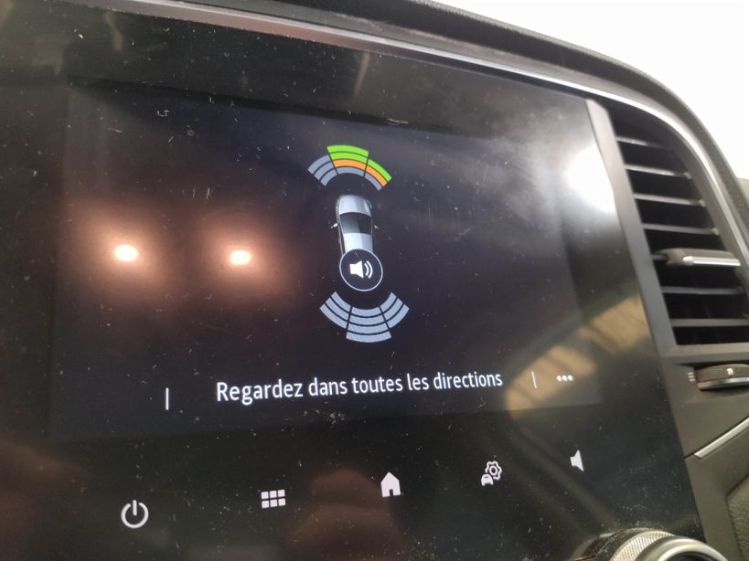 RENAULT MEGANE IV BERLINE BUSINESS 2021 - Photo n°16