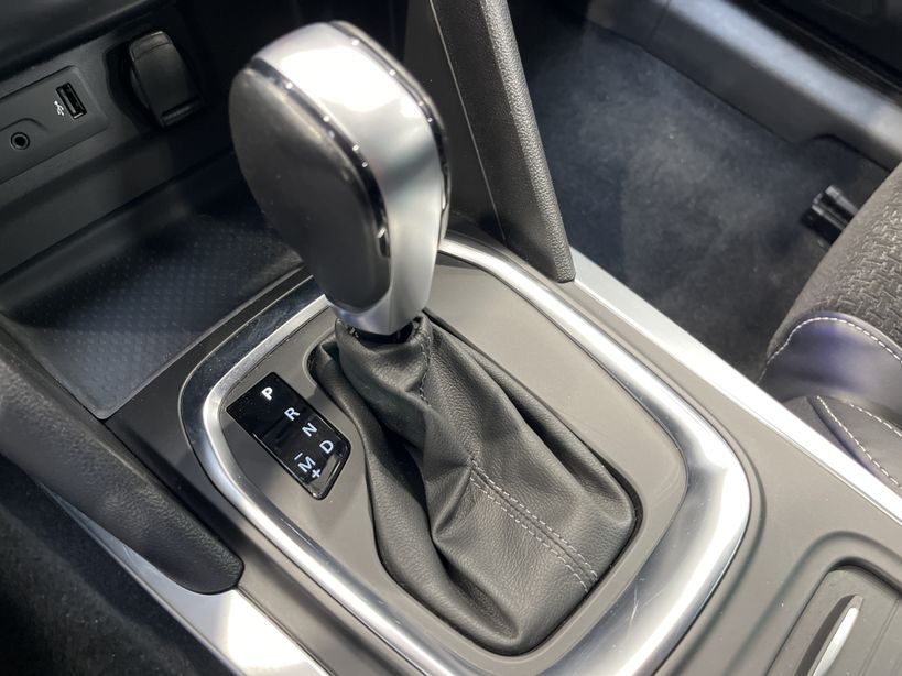 RENAULT MEGANE IV BERLINE 2020 - Photo n°20