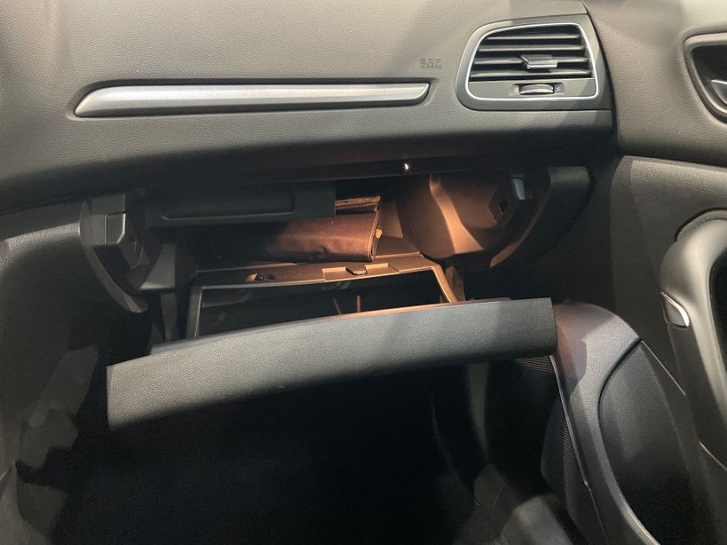 RENAULT MEGANE IV ESTATE 2022 - Photo n°25