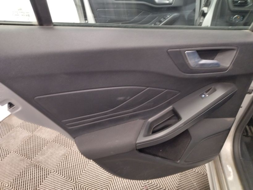 FORD FOCUS 2020 - Photo n°16