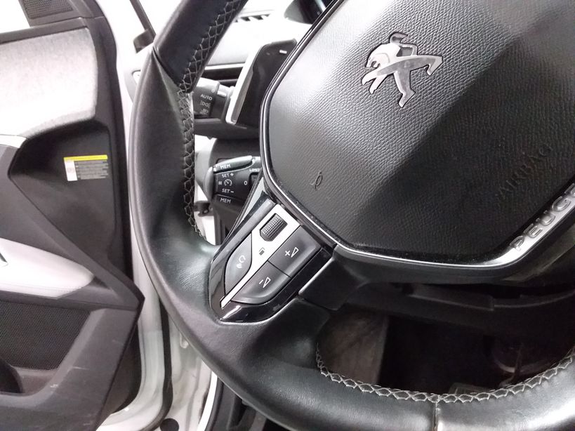 PEUGEOT 3008 2020 - Photo n°22