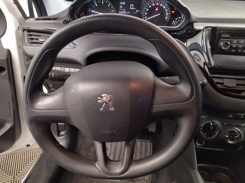 PEUGEOT 208 AFFAIRE 2018 - Photo n°13