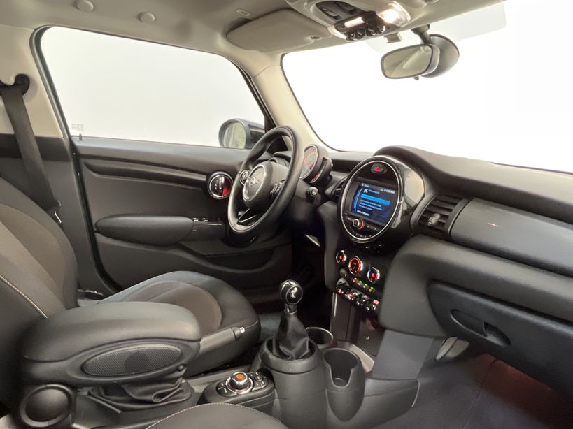 MINI HATCH 5 PORTES F55 LCI 2020 - Photo n°22