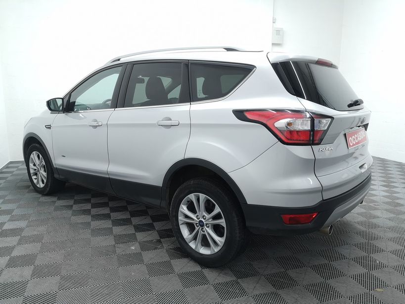 FORD KUGA 2018 - Photo n°3