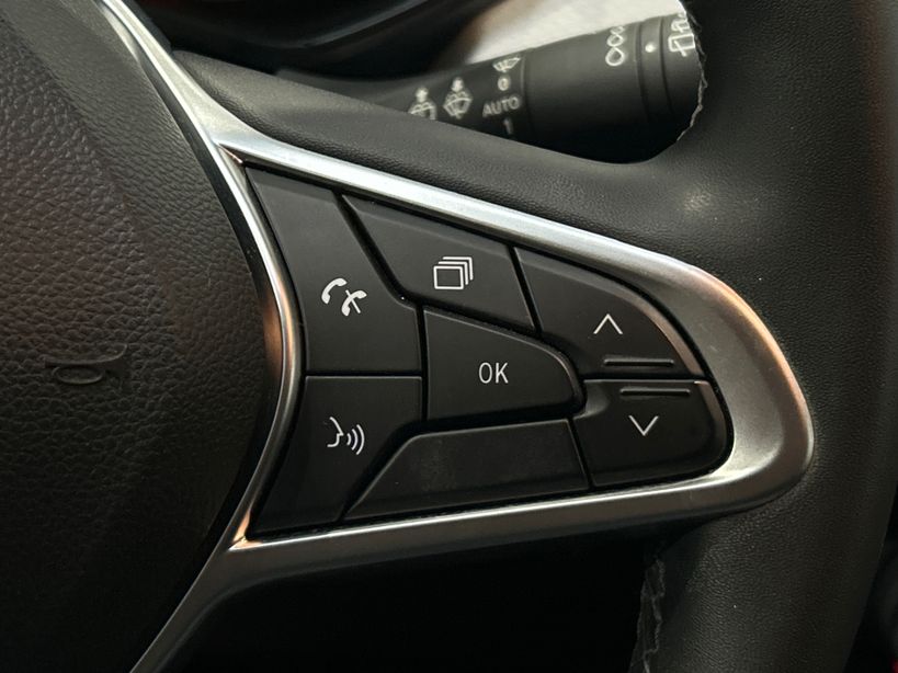 RENAULT CLIO V 2023 - Photo n°24