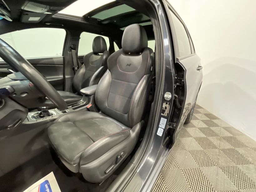 HYUNDAI i30 2022 - Photo n°9
