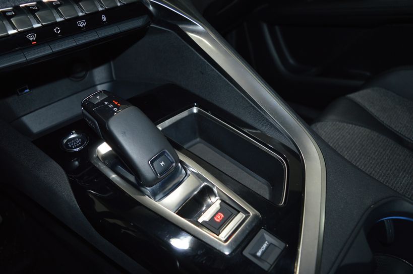 PEUGEOT 3008 2019 - Photo n°30