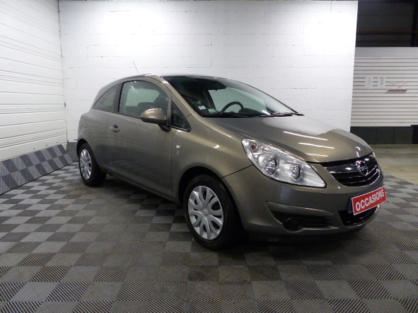 OPEL CORSA 2010 - Photo n°3