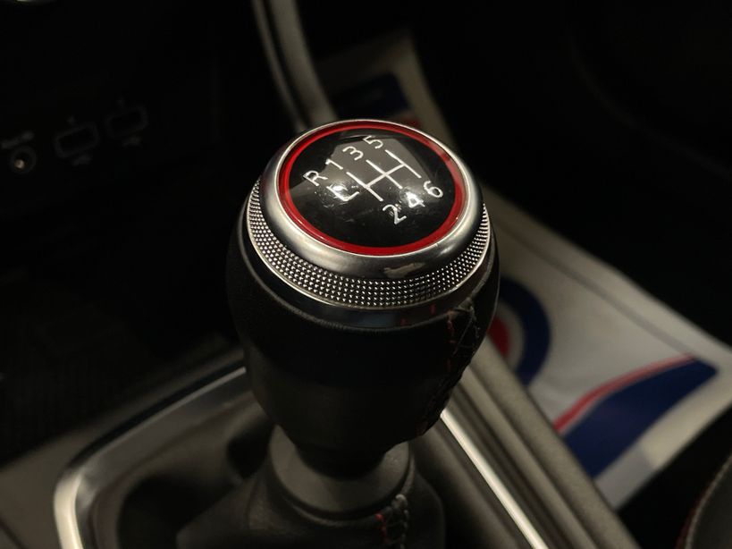 RENAULT CAPTUR 2022 - Photo n°20