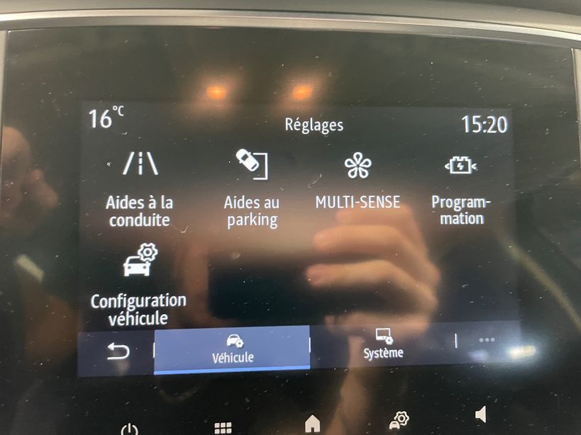 RENAULT MEGANE IV ESTATE 2021 - Photo n°19