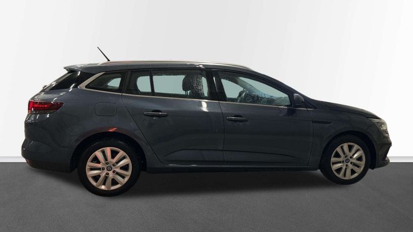 RENAULT MEGANE IV ESTATE 2022 - Photo n°14