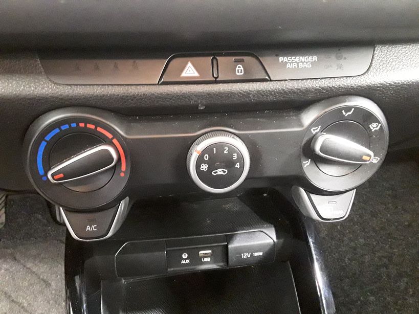 KIA RIO 2017 - Photo n°15