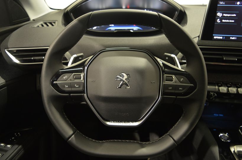 PEUGEOT 5008 2020 - Photo n°11