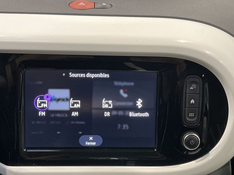 RENAULT TWINGO III 2021 - Photo n°13