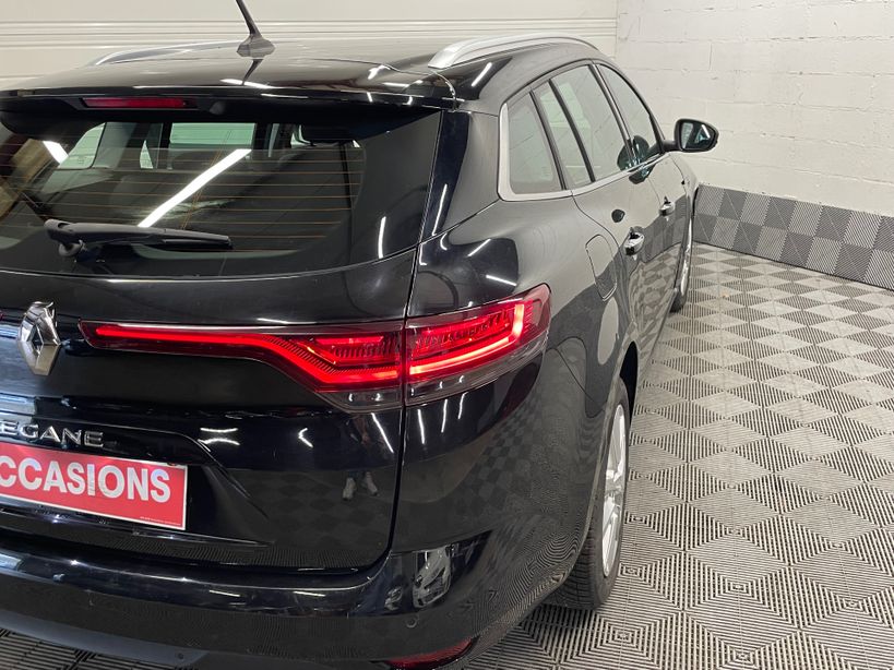 RENAULT MEGANE IV ESTATE 2022 - Photo n°34