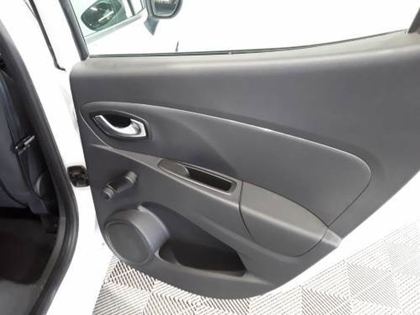 RENAULT CLIO IV SOCIETE 2018 - Photo n°11