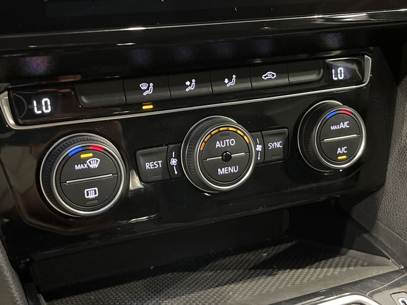 VOLKSWAGEN PASSAT BUSINESS 2019 - Photo n°17
